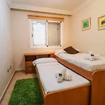 Rentaliday Maresia 아파트